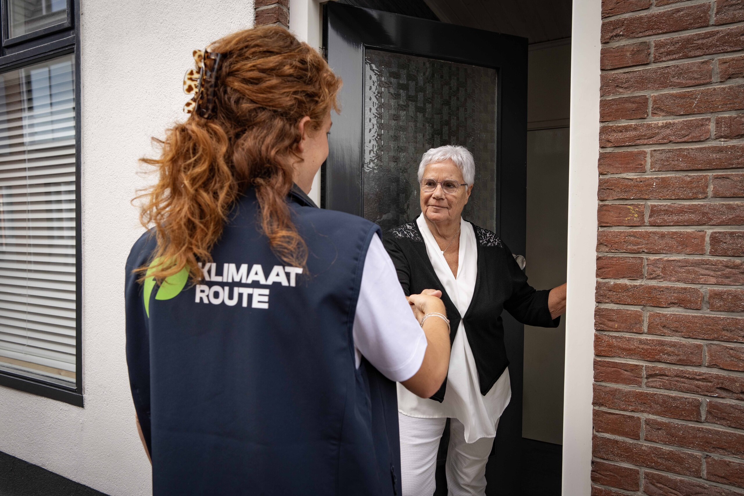 Medewerker van Klimaatroute bij huis